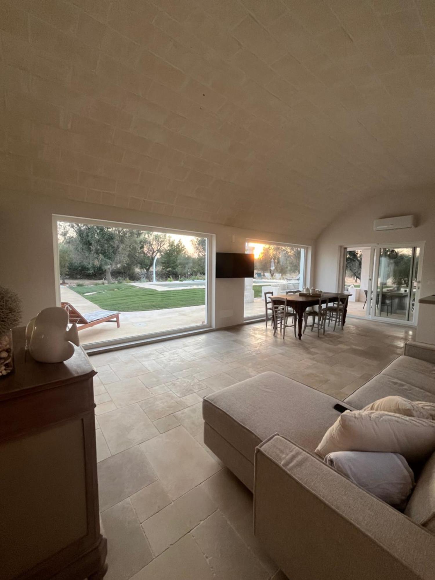 Trullo Gritti All'Antico Uliveto سان ميكيلي سالنتينو المظهر الخارجي الصورة