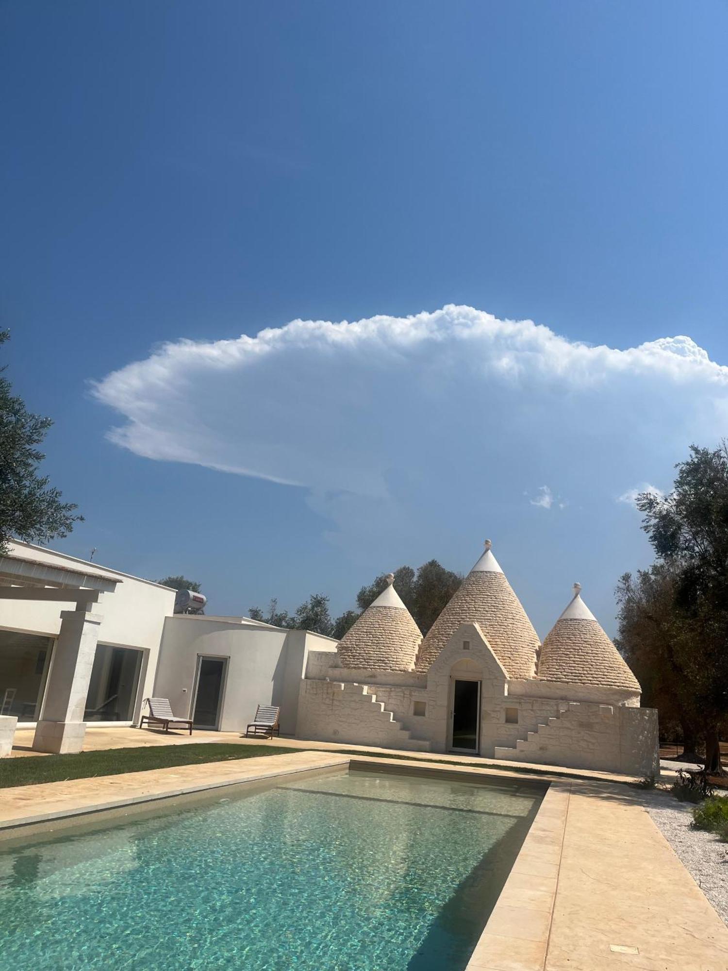 Trullo Gritti All'Antico Uliveto سان ميكيلي سالنتينو المظهر الخارجي الصورة