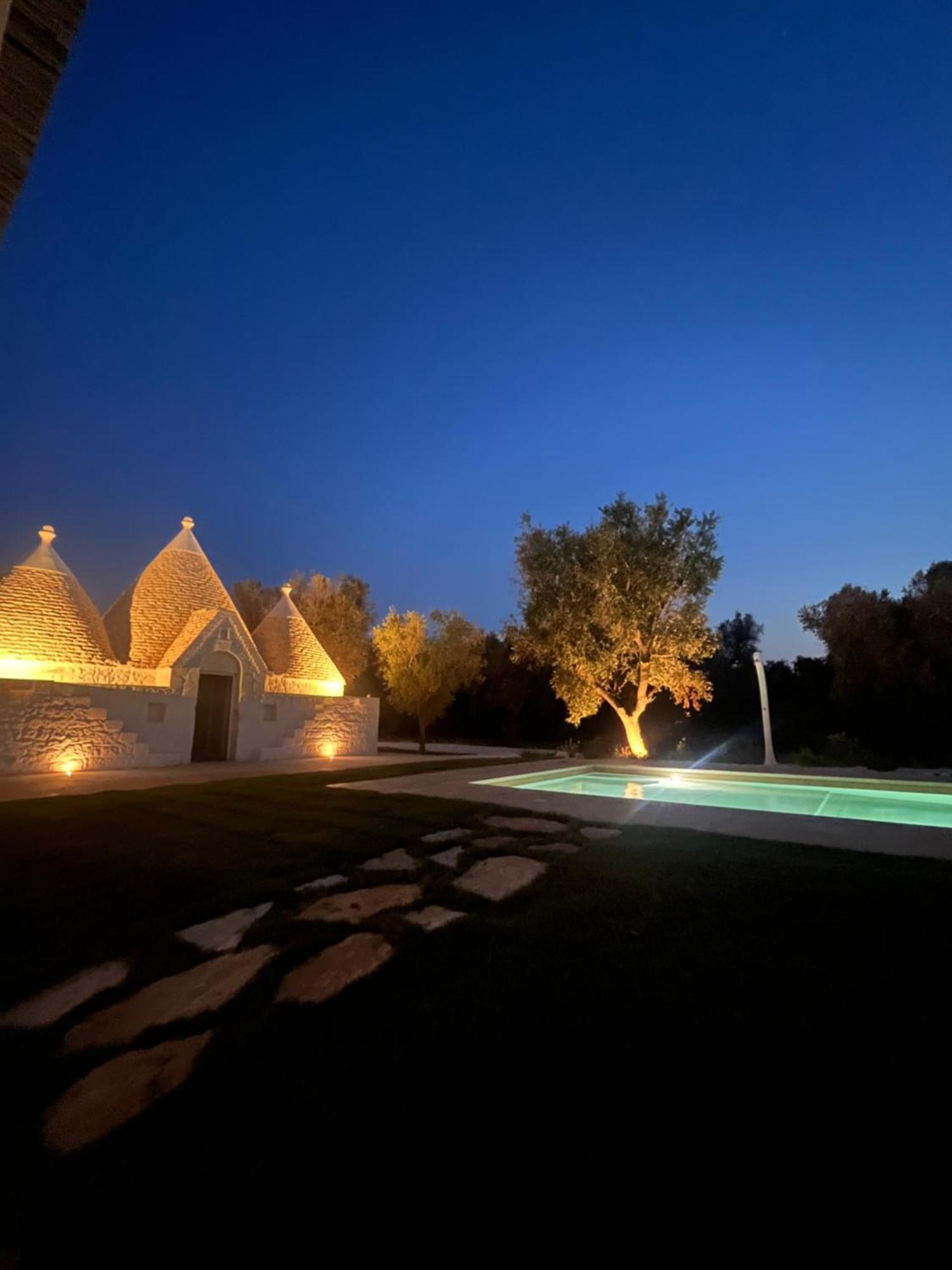 Trullo Gritti All'Antico Uliveto سان ميكيلي سالنتينو المظهر الخارجي الصورة